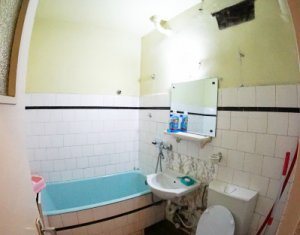 Apartament cu 2 camere semidecomandat, 48 mp, zona Garii