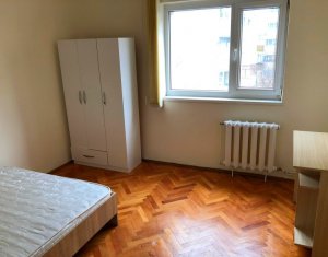 Apartament 4 camere 80 mp decomandat 2 balcoane etaj 2 din 4 Kaufland Manastur