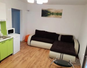 Apartament cu 4 camere decomandate, parter, zona Big