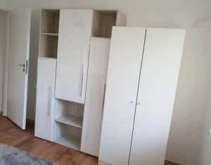 Appartement 4 chambres à vendre dans Cluj-napoca, zone Manastur