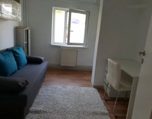 Apartament cu 4 camere decomandate, parter, zona Big