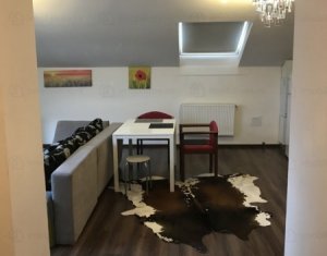 Apartament cu 2 camere mobilat, la mansarda, zona Buna Ziua