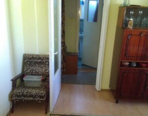 Appartement 5 chambres à vendre dans Cluj-napoca, zone Manastur