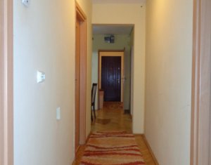 Appartement 3 chambres à vendre dans Cluj-napoca, zone Manastur