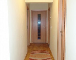 Appartement 3 chambres à vendre dans Cluj-napoca, zone Manastur