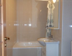 Appartement 3 chambres à vendre dans Cluj-napoca, zone Manastur