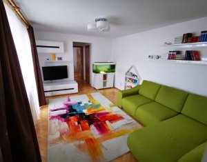 Apartament cu 3 camere, finisat, Gheorgheni