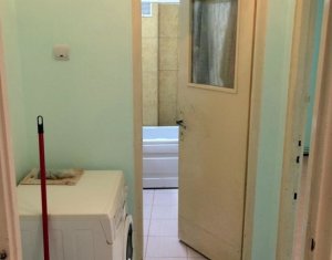 OFERTA! Apartament 3 camere, semidecomandat, zona Facultatii de Litere