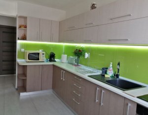 Apartament 2 camere, 50 mp, superfinisat, bloc nou, parcare, zona buna, Baciu