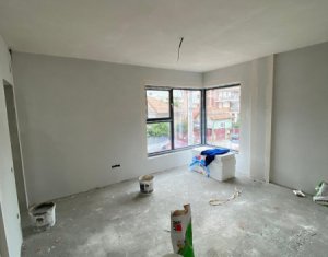 Appartement 3 chambres à vendre dans Cluj-napoca, zone Intre Lacuri