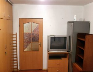 Apartament cu 3 camere, mobilat si utilat,  Floresti, strada Teilor