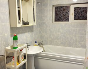 Apartament cu 3 camere, mobilat si utilat,  Floresti, strada Teilor