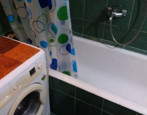 Appartement 3 chambres à vendre dans Cluj-napoca, zone Plopilor