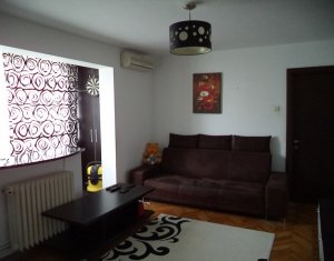 Apartament cu 3 camere, cartier Manastur