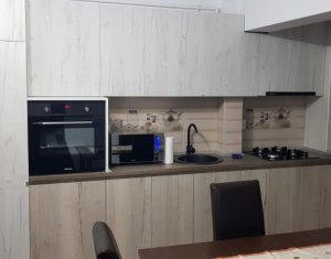 Apartament 2 camere, semidecomandat, zona C Baciului