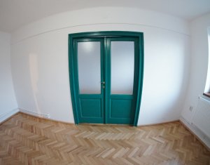 Appartement 3 chambres à vendre dans Cluj-napoca, zone Grigorescu