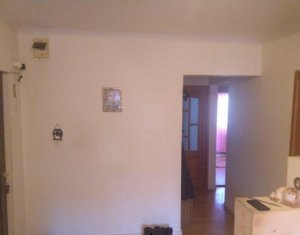 Apartament 3 camere, 65 mp, etaj intermediar, zona Parang-Manastur