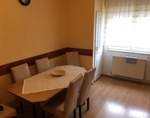 Appartement 3 chambres à vendre dans Cluj-napoca, zone Manastur