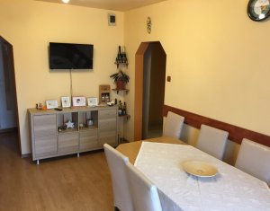 Appartement 3 chambres à vendre dans Cluj-napoca, zone Manastur