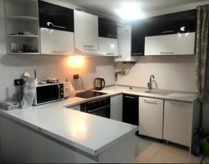 Apartament cu scara interioara, 117 mp utili, 3 balcoane, zona Vivo