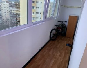 Apartament 2 camere,decomandat, zona Calvaria