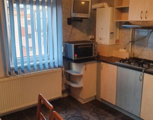 Vanzare apartament 2 camere, decomandat, Floresti, zona Gheorghe Doja