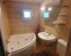 Vanzare apartament 2 camere, decomandat, Floresti, zona Gheorghe Doja