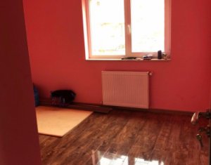 Appartement 3 chambres à vendre dans Cluj-napoca, zone Apahida