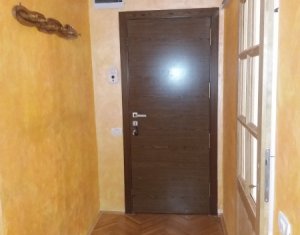 Appartement 3 chambres à vendre dans Cluj-napoca, zone Grigorescu