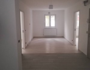 Apartament 4 camere, etaj intermediar,  Manastur