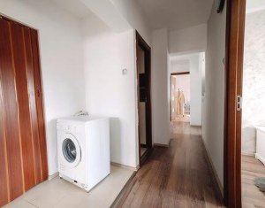 Apartment 3 rooms for sale in Cluj-napoca, zone Intre Lacuri