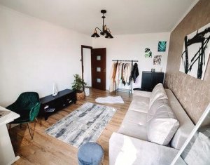 Apartment 3 rooms for sale in Cluj-napoca, zone Intre Lacuri