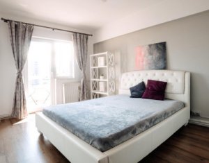 Apartment 3 rooms for sale in Cluj-napoca, zone Intre Lacuri