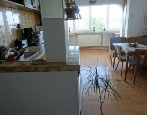 Appartement 3 chambres à vendre dans Cluj-napoca, zone Zorilor