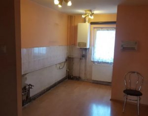 TOP oferta! Apartament 4 camere, 2 bai, 84mp, finisat, mobilat, utilat, zona UMF