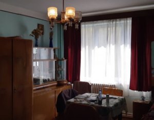 Centru, Cinema Florin Piersic, Piata Mihai Viteazu, apartament cu 2 camere