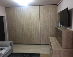 Vanzare apartament 3 camere, situat in Floresti, zona Sub Cetate