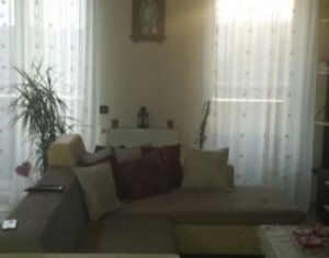 Vanzare apartament cu 3 camere pe 2 niveluri in Manastur