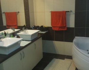 Appartement 3 chambres à vendre dans Cluj-napoca, zone Manastur