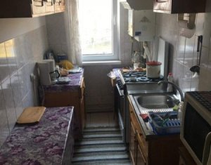 Appartement 3 chambres à vendre dans Cluj-napoca, zone Manastur