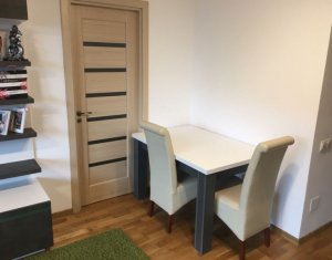 Appartement 3 chambres à vendre dans Cluj-napoca, zone Sopor