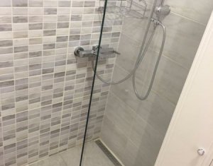 Appartement 3 chambres à vendre dans Cluj-napoca, zone Sopor