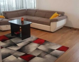 Apartament cu 3 camere, zona Europa