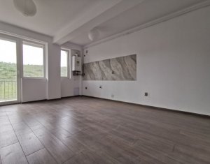 Appartement 3 chambres à vendre dans Floresti