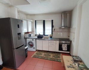 Vanzare apartament cu 2 camere, finisat, zona Restaurant Roata