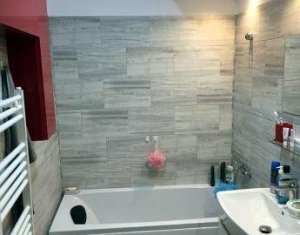 Vanzare apartament 2 camere si 2 parcari, Manastur, zona Roata