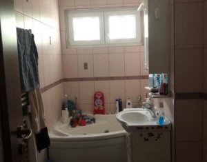 MANASTUR - Vindem apartament de 3 camere, 67 mp, decomandat, aleea IEZER