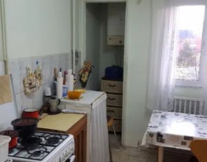 Appartement 4 chambres à vendre dans Cluj-napoca, zone Marasti