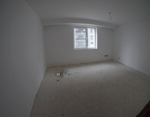 OCAZIE! Apartament cu 3 camere, terasa, etaj intermediar, Marasti