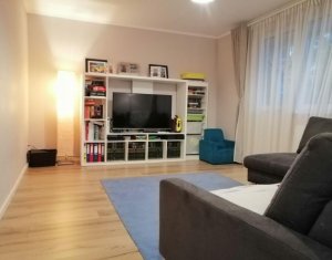 Apartament de 4 camere, ultrafinisat, mobilat si utilat, etaj 3, garaj !